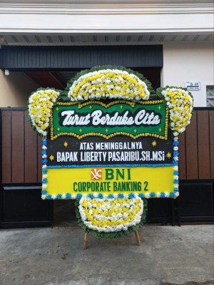 Papan Bunga Duka di Pamanuk