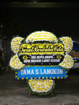 Papan Bunga Duka di Pamanuk